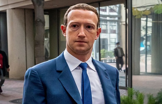 Mark Zuckerberg promoted to blue belt in Brazilian jiu-jitsu