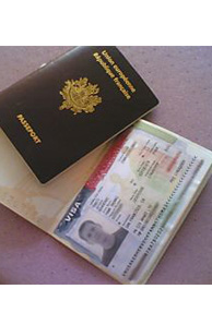 Indian-Americans protest over new Indian visa rules