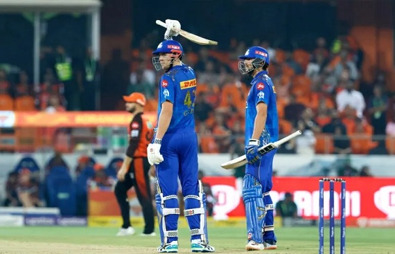 IPL 2023: Green's unbeaten 64, Tilak's cameo power Mumbai to 192/5 against Hyderabad