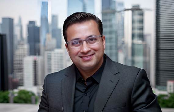 Leading HiTech Services Executive with 22 Years of Experience Drives AI/ML Integration in Semiconduc