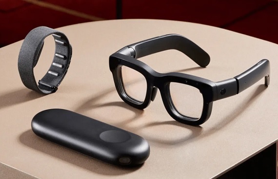 Apple Explores Smart Glasses with Internal Product Study