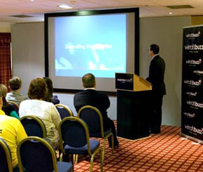 10 Ways for Startups to Attract Customers