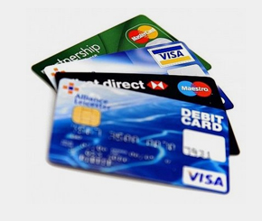 How to Spend Wisely This Festive Season