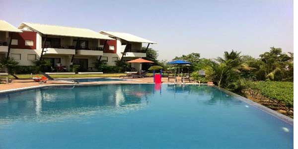 Beyond Vineyard Resort 