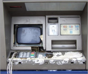 4 Places Avoid Using Debit Card