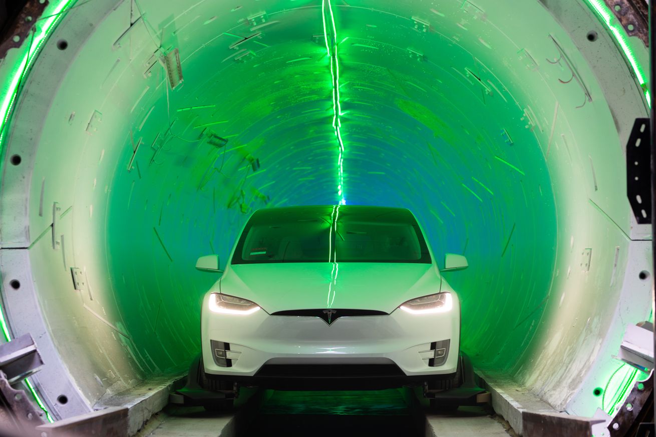 high-speed tunnel