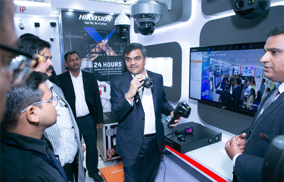 Mr. Ashish P. Dhakan, MD & CEO, PramaHikvision India Pvt. Ltd. demonstrating the capabilities of Hikvision Cameras at  the Experience Center