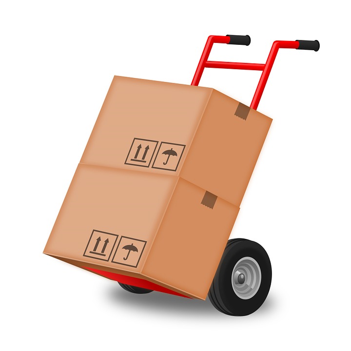 How to Move Your Belongings Abroad Cheaply and Effectively