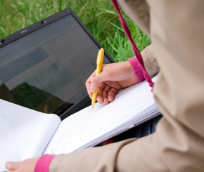 How Stay at Home Mom's can Earn Money