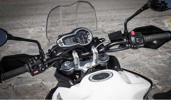 Triumph Tiger 800