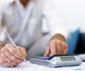 Five Money Mistakes College Students Make