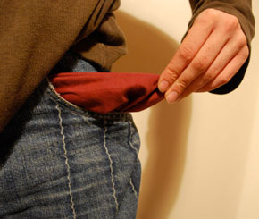 how startups can cut the logistics cost, check for that extra cost