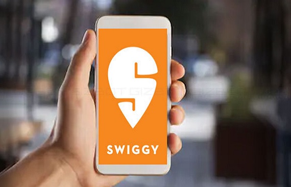 Swiggy Joins Hands with IRCTC for In-Train Food Delivery Across India