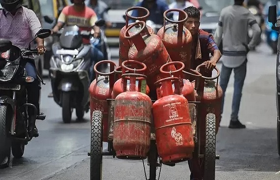 Commercial LPG Cylinder Prices Cut by Rs 41