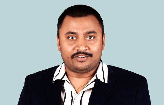 Driving Innovation with Data Modeling: Looking Closely at Expert's Strides with Relational Databases