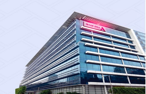 Axis Equity Head Shreyash Devalkar Urges Bottom-Up Stock Picking