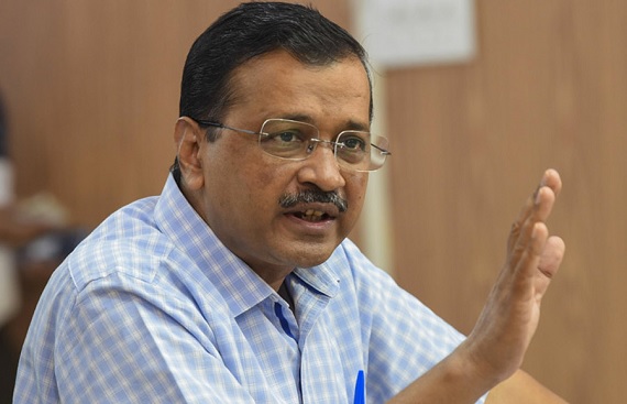 Kejriwal launches 140 charging points, 48 battery swapping stations