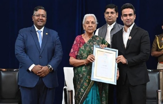 Galgotias University CEO Honored by UP Governor for QS Asia Ranking