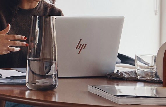HP introduces new laptops weighing under 1kg in India