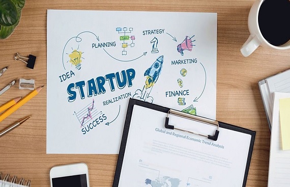 IIT-Hyderabad Incubator iTIC Awards Grants to 8 GITAM Student Innovators