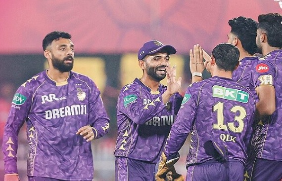 KKR Spinners Dominate as Quinton de Kock Seals Victory with Unbeaten 97