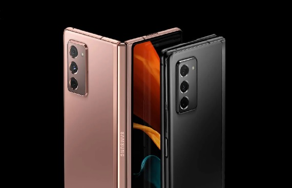 Samsung India gets 1.5 lakh pre-orders for new foldables