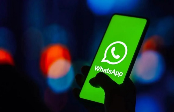 Delhi Brings Birth & Caste Certificates to WhatsApp