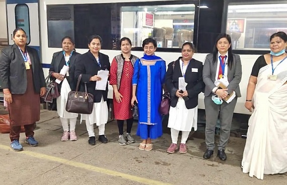 Vande Bharat Express Makes History with All-Women Crew on International Women's Day