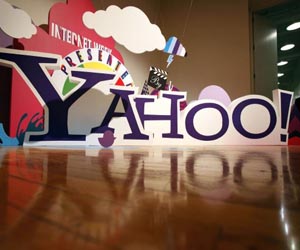 Marissa Steps In; Yahoo Reports Lose in Net Income