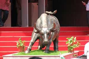 Sensex Crosses 19,000-Mark on Hopes of Further Reforms