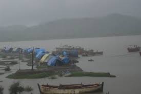 Rain, hailstorms lash Maharashtra, 12 dead so far