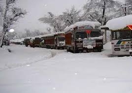 Fresh snowfall in Srinagar