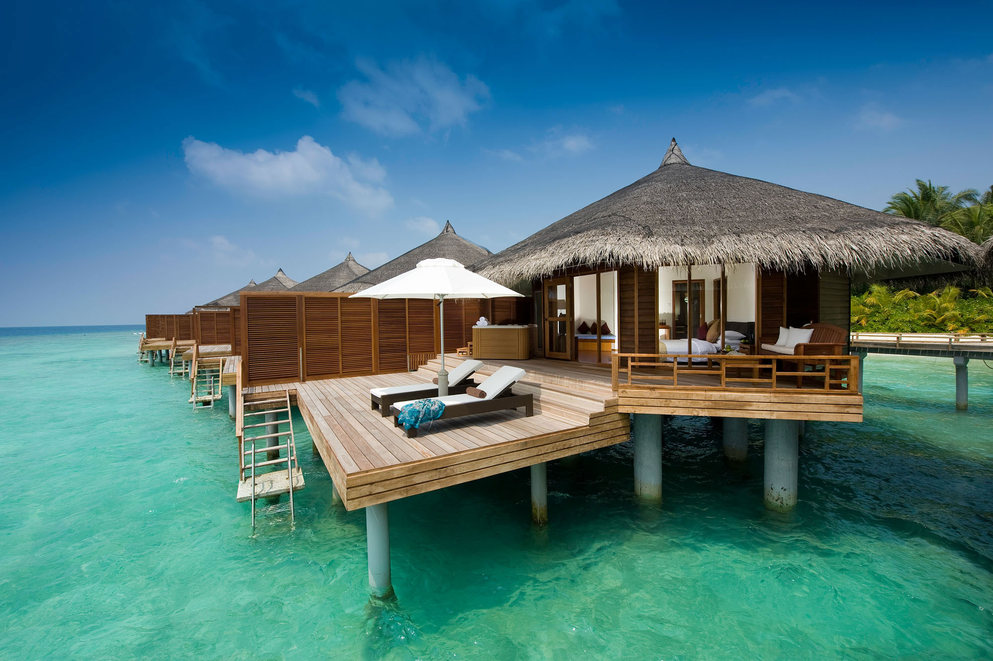 romantic honeymoon resorts in maldives